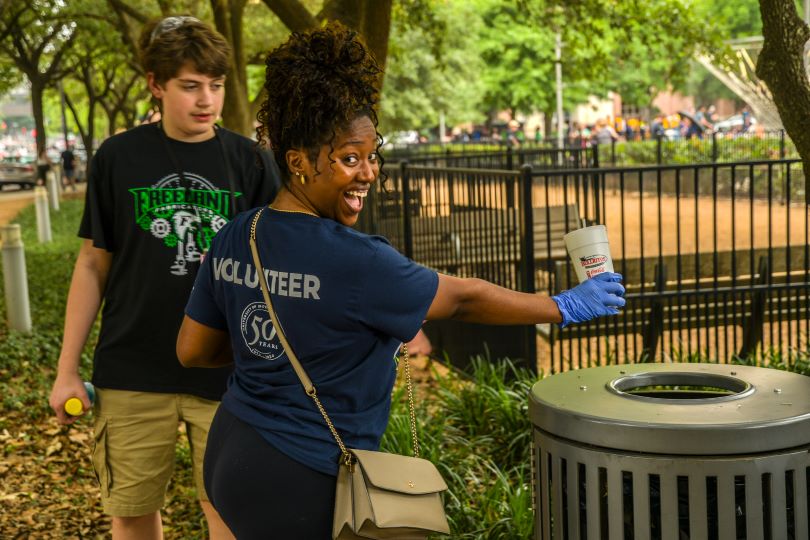 UHD Volunteers at Earth Day Houston